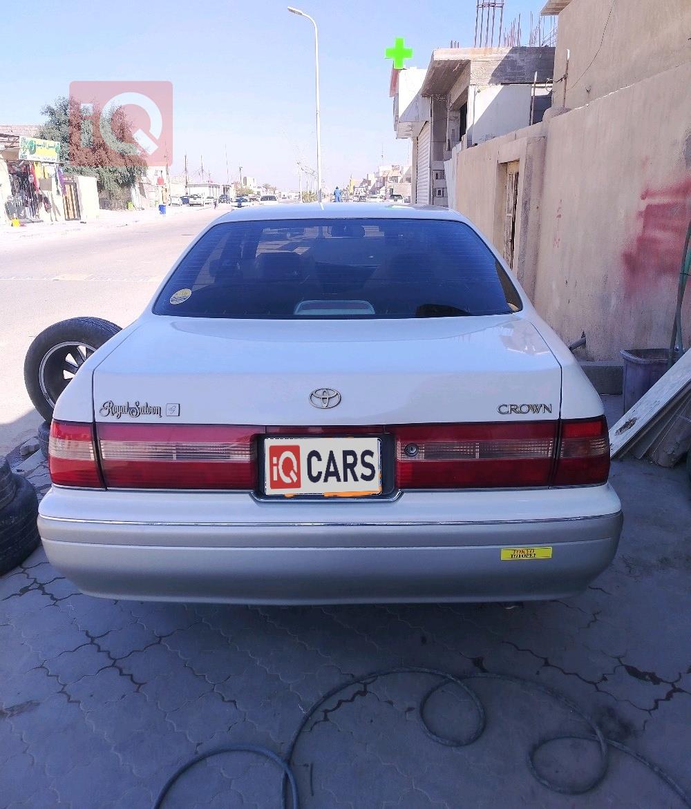 تويوتا كراون